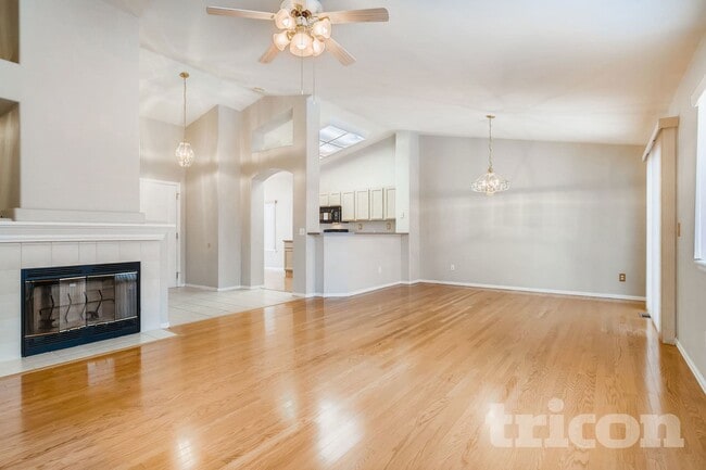 633 Golden Eagle Dr in Colorado Springs, CO - Building Photo - Building Photo