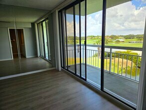 2421 Village Blvd in West Palm Beach, FL - Building Photo - Building Photo