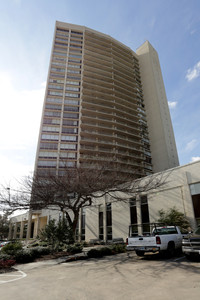 Preston Tower Condominiums in Dallas, TX - Building Photo - Building Photo