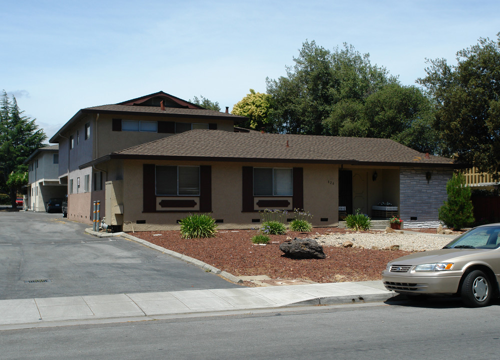 820 Quince Ave in Santa Clara, CA - Building Photo