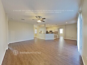 8415 Greystone Dr in Lakeland, FL - Foto de edificio - Building Photo