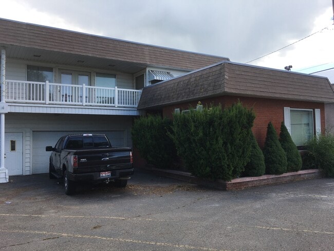 property at 221 W Main St