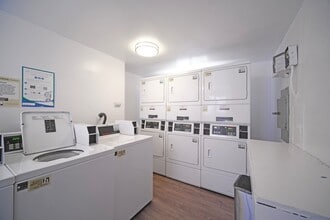 18411 Vincennes Street in Northridge, CA - Building Photo - Building Photo