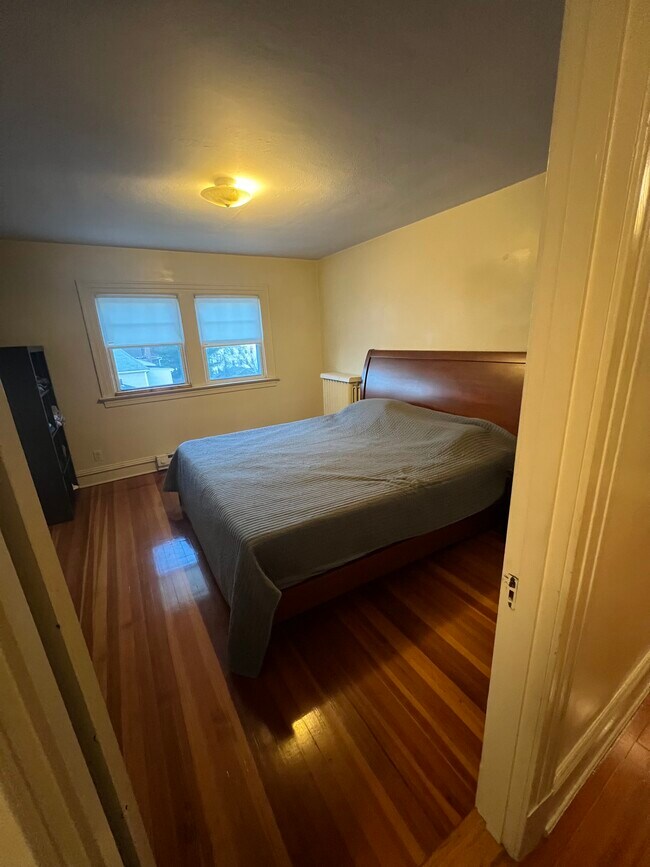 78 Lancaster Rd in West Hartford, CT - Foto de edificio - Building Photo