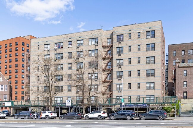 3184 Grand Concourse