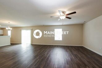 303 Iron Horse Ln in Burlington, NC - Building Photo - Building Photo