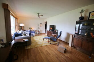 1526 Marston Ave in Ames, IA - Building Photo - Building Photo