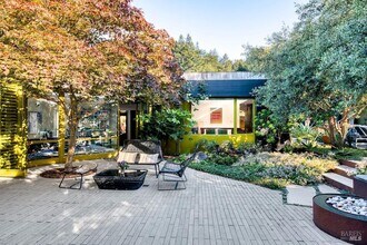 162 Throckmorton Ave in Mill Valley, CA - Building Photo - Building Photo