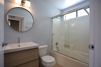 1610 Broadway in Santa Monica, CA - Building Photo - Building Photo