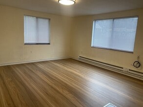 525-525 N Markeson St in Chelan, WA - Building Photo - Building Photo