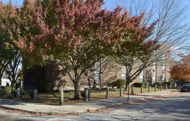 King Village West in New Bedford, MA - Building Photo - Building Photo