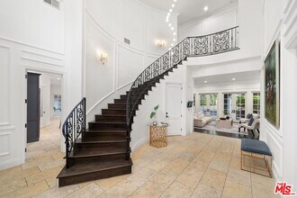 4923 Amigo Ave in Los Angeles, CA - Building Photo - Building Photo