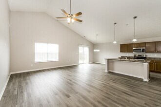 2532 Copper Hill Dr in Indianapolis, IN - Building Photo - Building Photo
