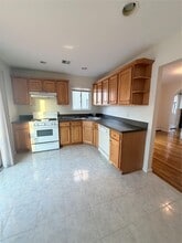 150 Jefferson Ave in Mineola, NY - Building Photo - Building Photo