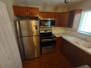 3740 N Jog Rd in Royal Palm Beach, FL - Building Photo - Building Photo