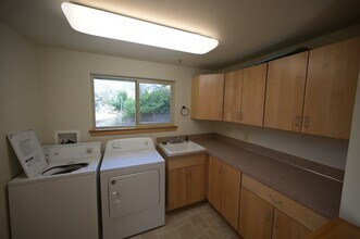 221 Spring View Pl in Sequim, WA - Building Photo - Building Photo