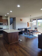 10124 Kaye Way in North Plains, OR - Building Photo - Building Photo