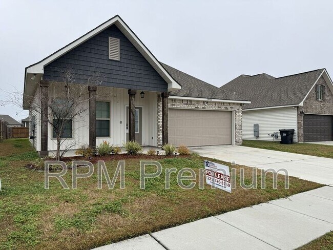 39500 Ridgeland Dr in Gonzales, LA - Building Photo - Building Photo