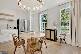 11 Bourbon St in Senoia, GA - Building Photo - Building Photo