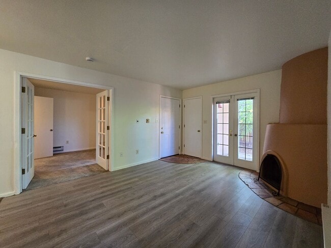 property at 2600 W Zia Rd