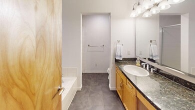 11 Russell Trail in Edwards, CO - Building Photo - Building Photo