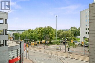 410 Queens Quay W in Toronto, ON - Building Photo - Building Photo