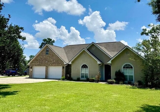 property at 1110 Athens Dr