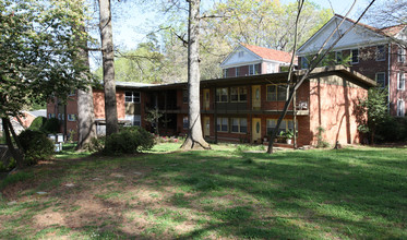 Emory Riviera Apartments in Atlanta, GA - Building Photo - Building Photo