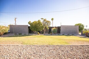1722 E Ocotillo Rd in Phoenix, AZ - Building Photo