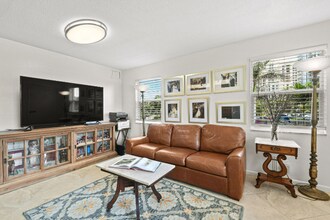 3600 N Ocean Dr in Singer Island, FL - Building Photo - Building Photo