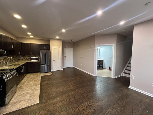 1209 Summit Ave in Jersey City, NJ - Building Photo - Building Photo