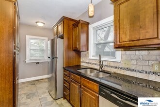 401 N Oliver St in Wichita, KS - Building Photo - Building Photo