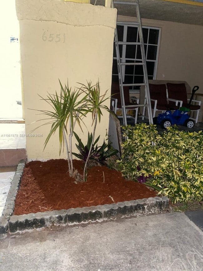 6551 Boulevard of Champions in North Lauderdale, FL - Building Photo - Building Photo