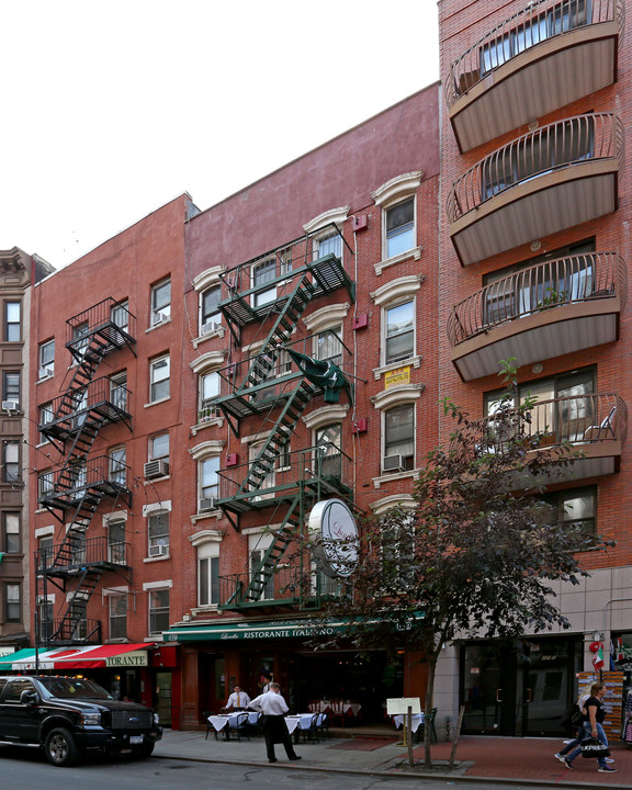 173 Mulberry St in New York, NY - Building Photo