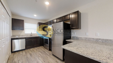 7215 Midway Terrace, Unit 2 in Ocala, FL - Building Photo - Building Photo