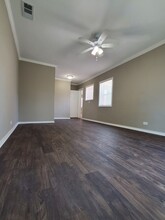 10123 Galway Dr, Unit 2121 in Dallas, TX - Building Photo - Building Photo