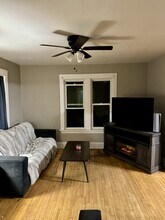 414 N Broadway in Fergus Falls, MN - Building Photo - Building Photo
