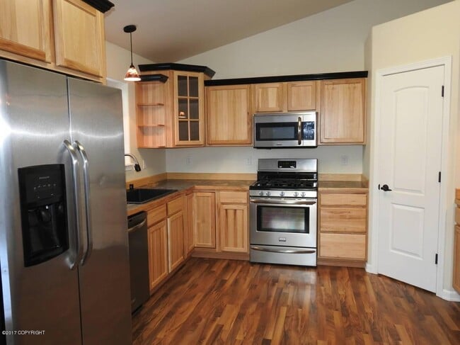 780 S Pk Pl in Palmer, AK - Building Photo - Building Photo