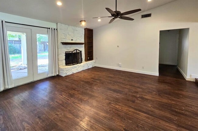 9303 Robins Nest Ln in Austin, TX - Building Photo - Building Photo