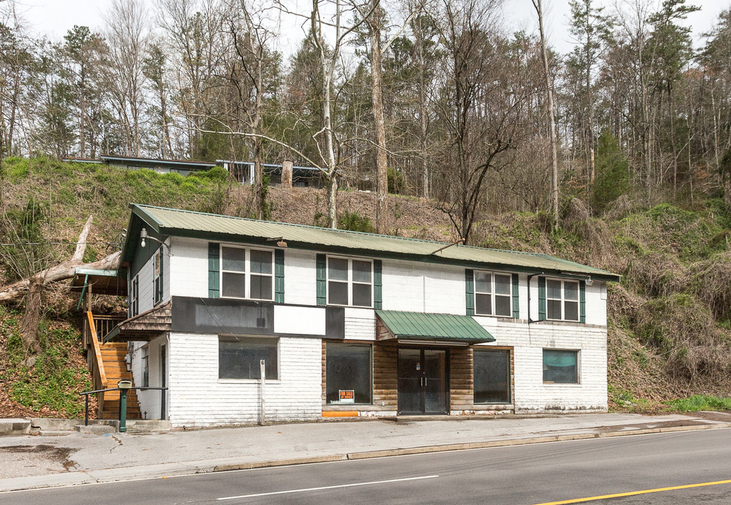 1039 E Parkway in Gatlinburg, TN - Building Photo