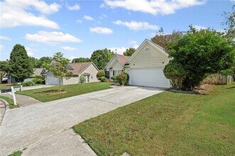 2795 Avalon Meadows Ln in Lawrenceville, GA - Building Photo - Building Photo