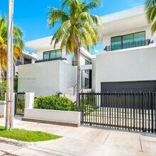 773 NE 77th Terrace in Miami, FL - Building Photo - Building Photo