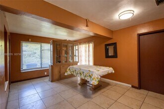 3551 SW 1st St in Fort Lauderdale, FL - Building Photo - Building Photo