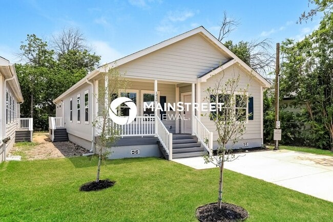 property at 1416 Burleson St