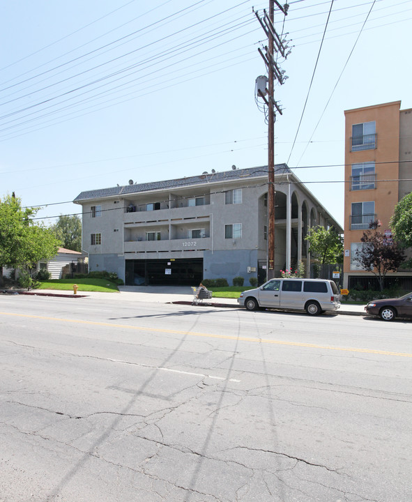 12072 Sheldon St in Sun Valley, CA - Building Photo