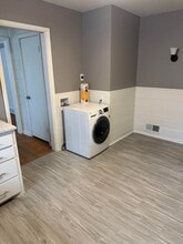 4211 E 61st St in Kansas City, MO - Building Photo - Building Photo