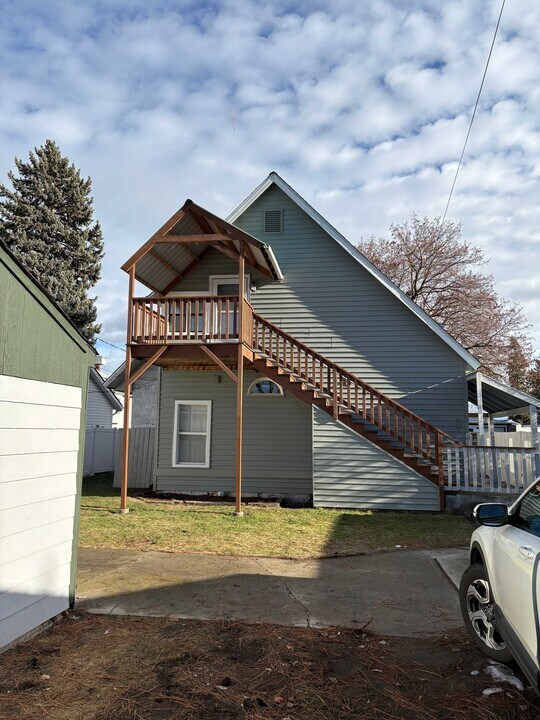 4817 N Madison St in Spokane, WA - Building Photo