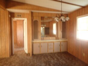 2544 Brown Rd in Inyokern, CA - Building Photo - Building Photo