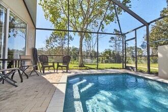 2330 Silver Palm Dr in Kissimmee, FL - Building Photo - Building Photo