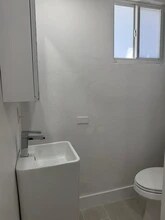 14 Sunset Rd, Unit Downstairs Studio in Key Largo, FL - Foto de edificio - Building Photo